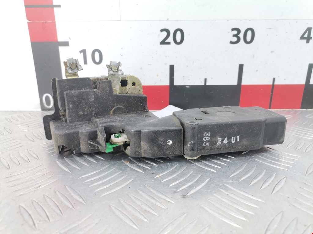 Замок двери передней левой MITSUBISHI Space Star 1999-2006