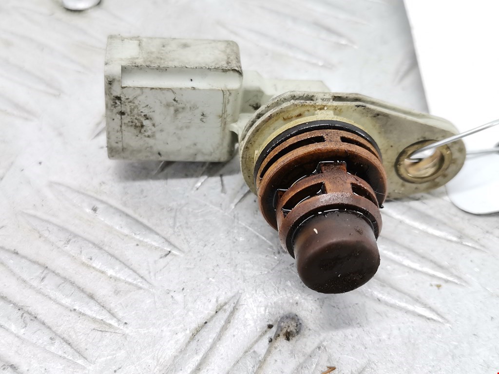 Датчик положения распредвала VOLKSWAGEN Polo III 1994-2001