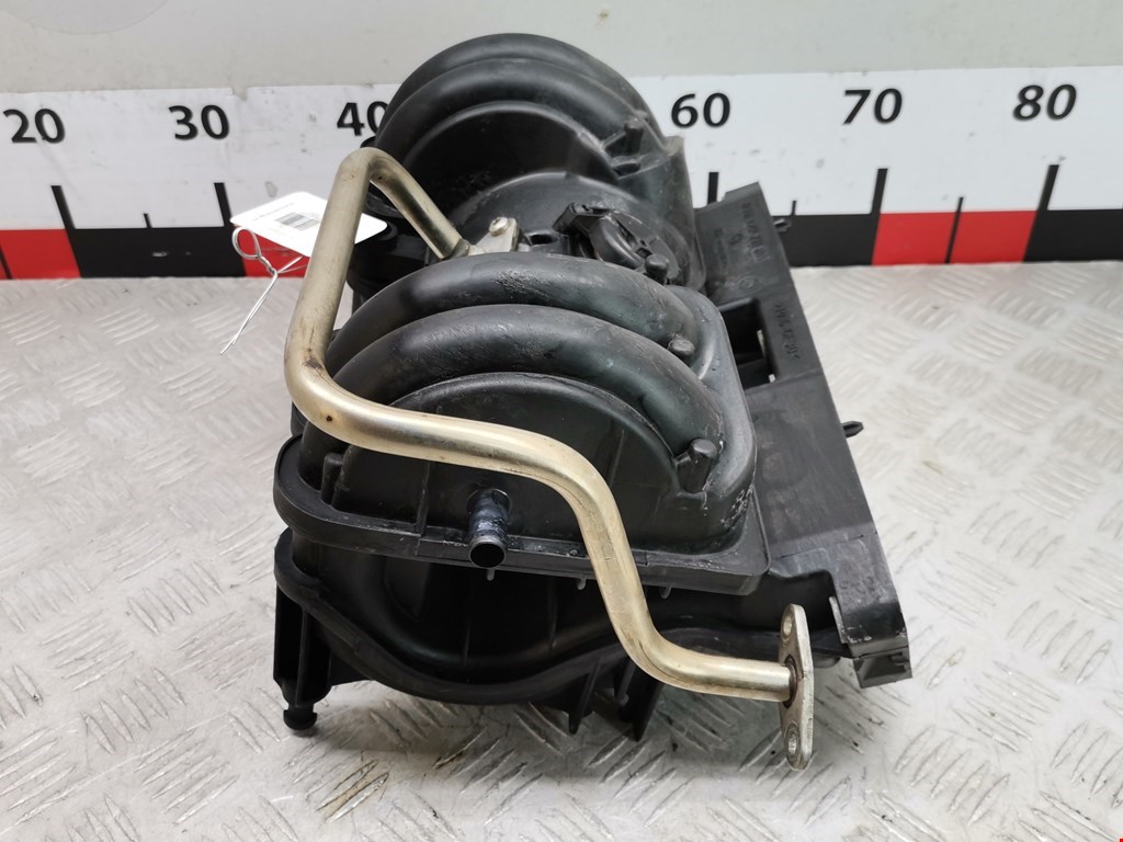 Коллектор впускной VOLKSWAGEN Polo III 1994-2001