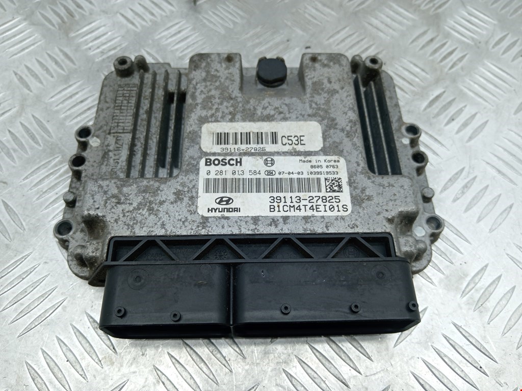 Блок управления двигателя (ЭБУ) HYUNDAI Santa Fe CM 2005-2012