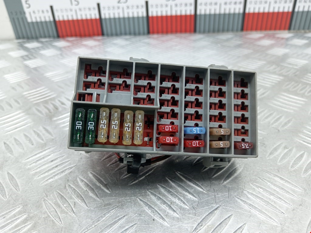 Датчик уровня в бачок омывателя VOLVO XC90 2002-2014