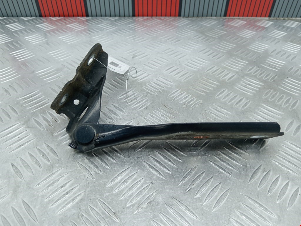 Петля капота левая/правая AUDI A3 8P 2003-2013