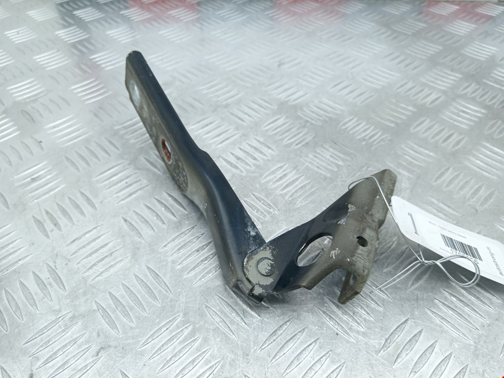 Петля капота левая/правая AUDI A3 8P 2003-2013