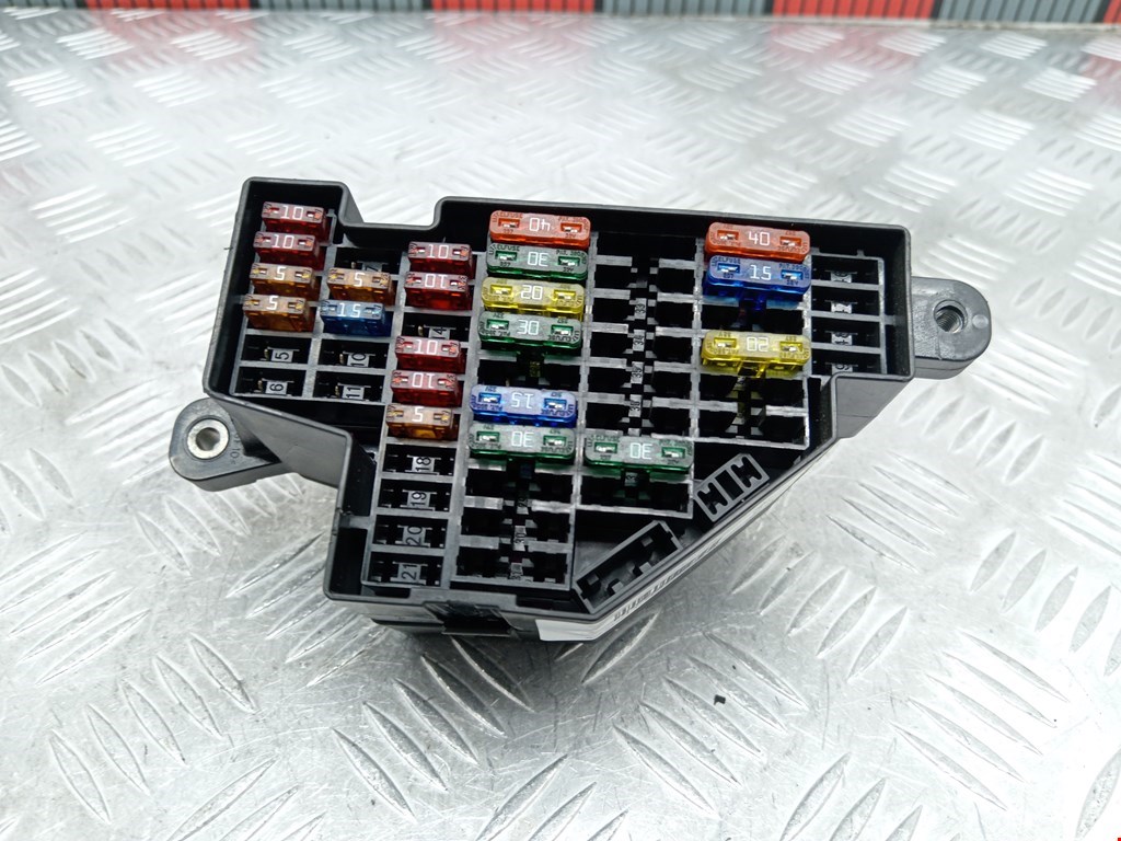 Датчик уровня в бачок омывателя AUDI A3 8P 2003-2013