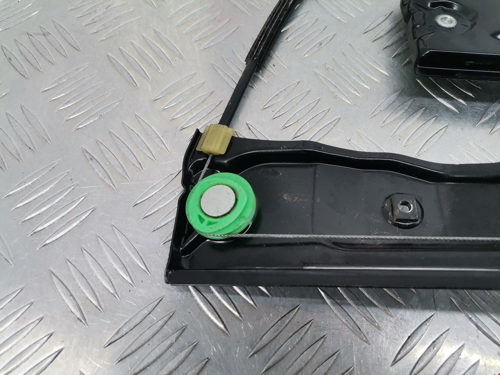 Стеклоподъемник передний правый FORD Focus III 2011-2019