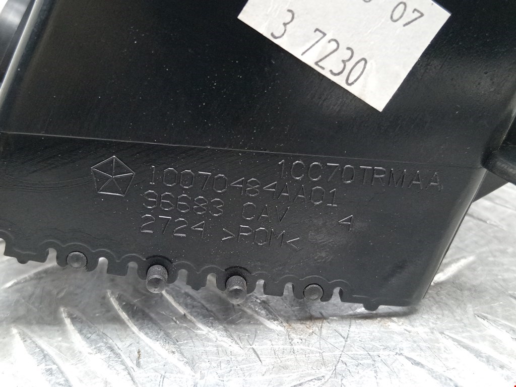 Дефлектор воздушный JEEP Patriot 2007-2017