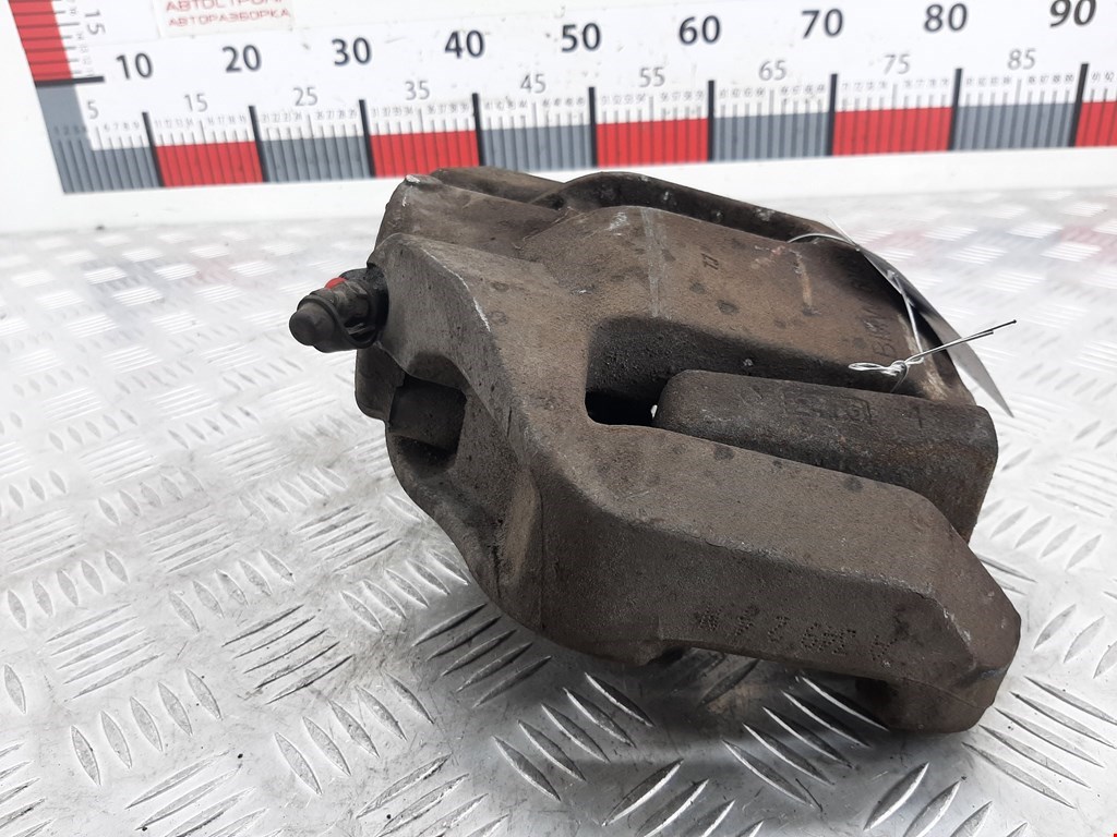 Суппорт передний левый BMW 6er E63/E64 2003-2011