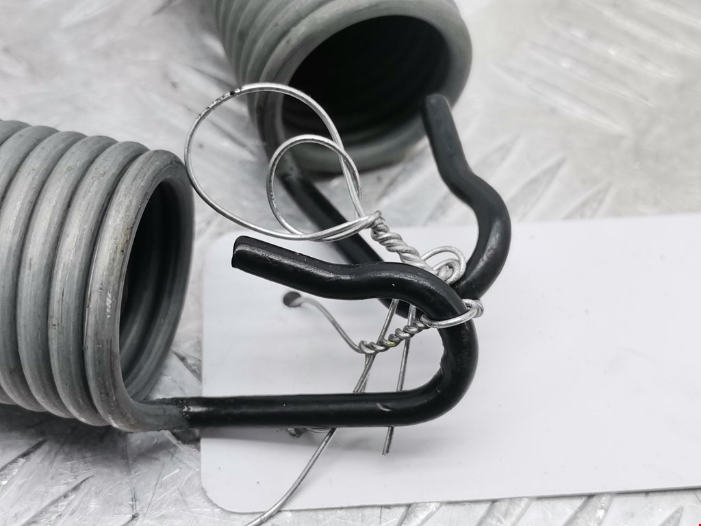 Амортизатор крышки (двери) багажника VOLKSWAGEN Passat CC 2008-2017