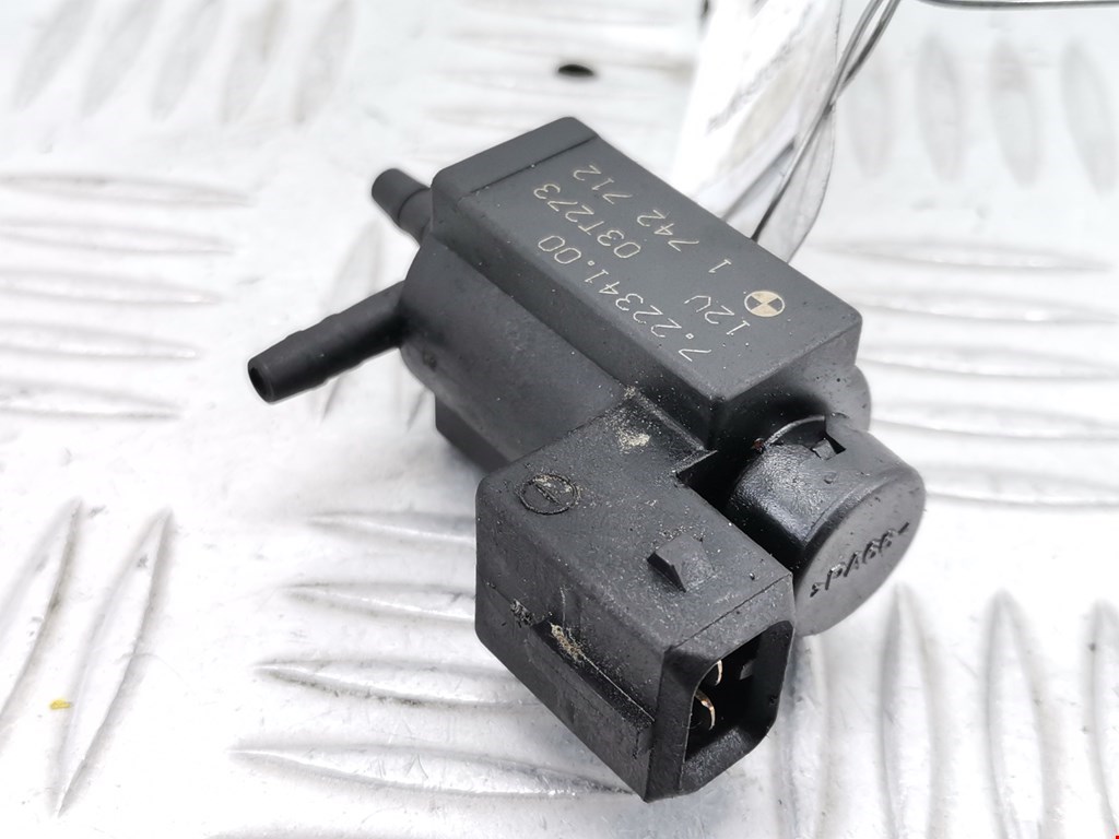 Клапан воздушного фильтра BMW 3-Series (E46) (1998-2007)