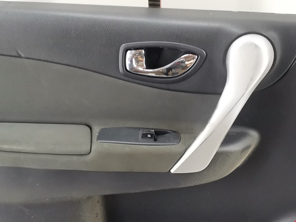 Дверь передняя левая RENAULT Koleos HY 2008-2016