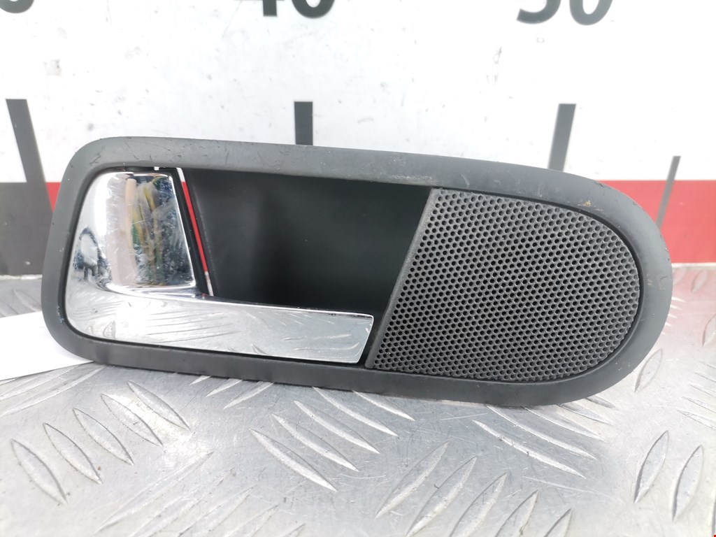 Ручка дверная задняя внутренняя левая VOLKSWAGEN Sharan 1995-2010