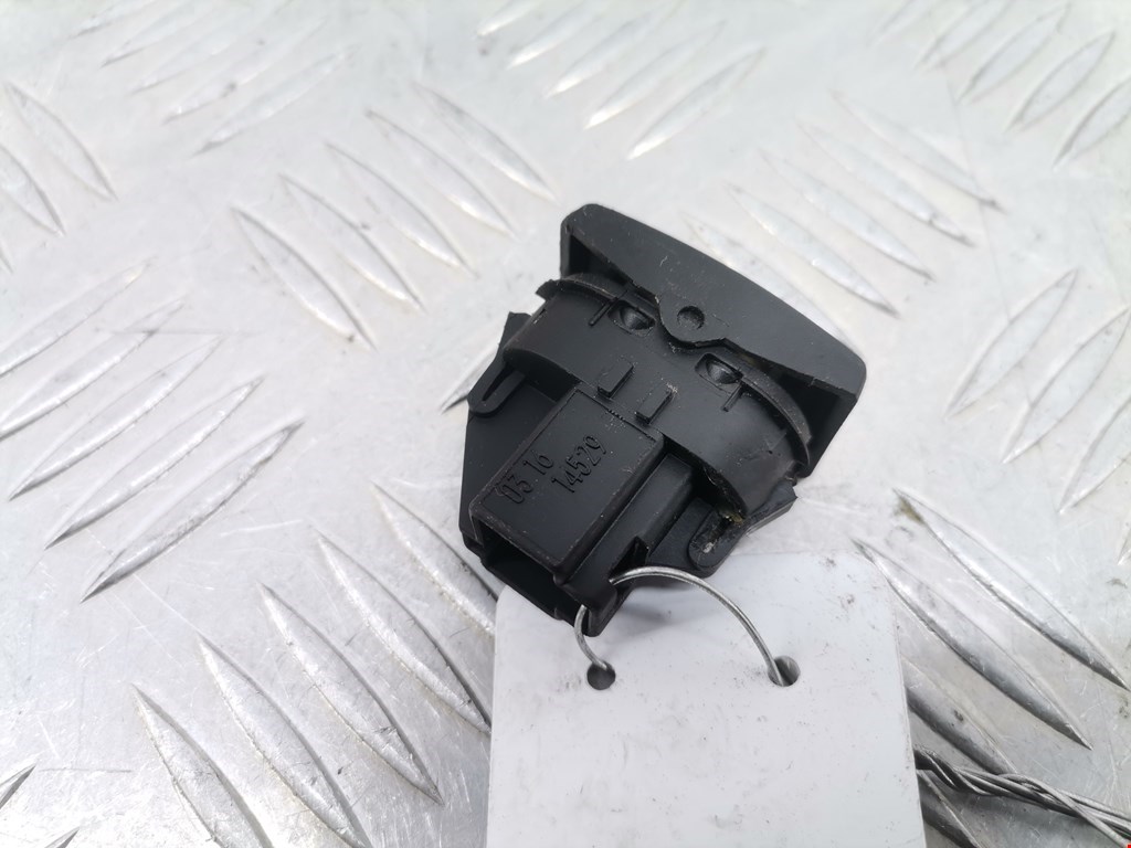 Кнопка стеклоподъемника FORD Mondeo III 2000-2007