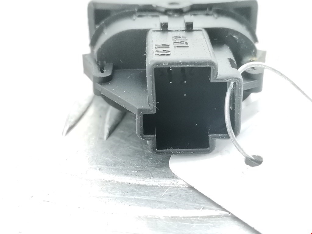 Кнопка стеклоподъемника FORD Mondeo III 2000-2007