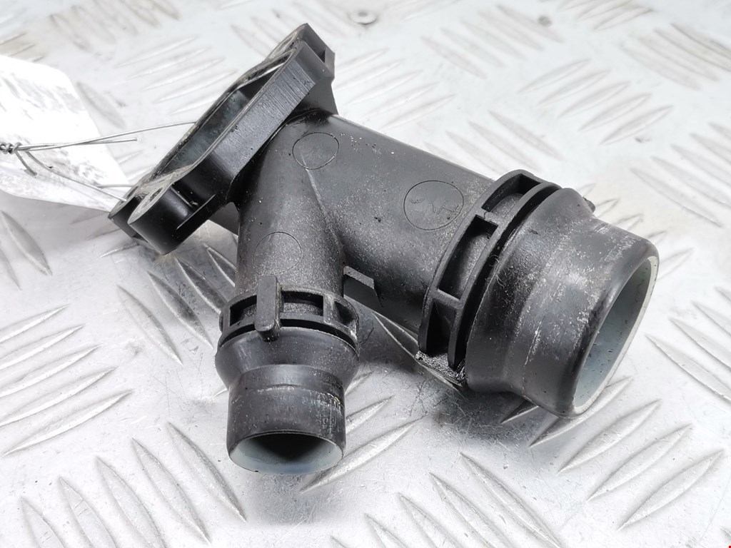 Тройник системы охлаждения BMW 3er E46 1998-2006