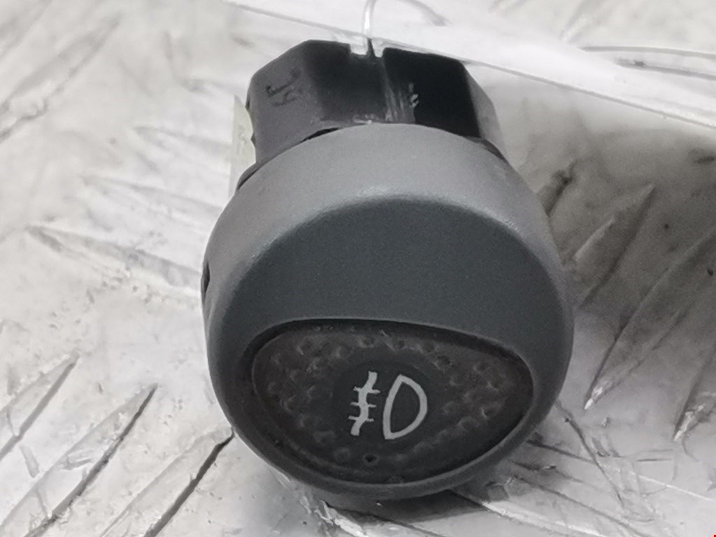 Кнопка включения противотуманных фар IVECO EuroCargo II 2003-2008