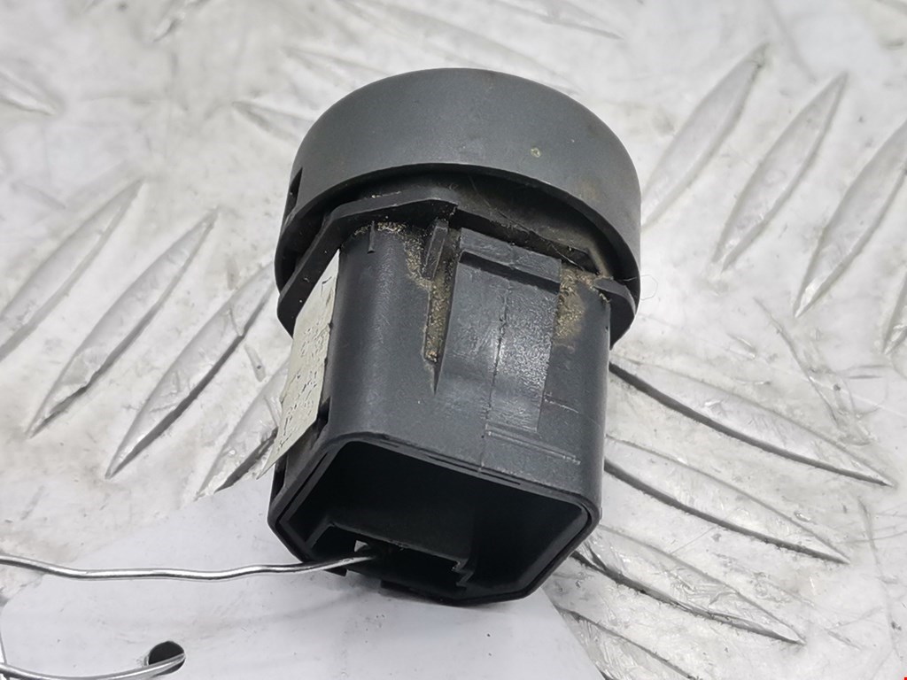 Кнопка включения противотуманных фар IVECO EuroCargo II 2003-2008