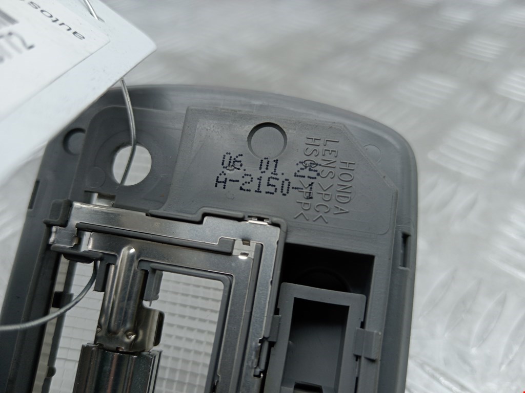 Плафон салонный (салона фонарь) HONDA CR-V II 2002-2007