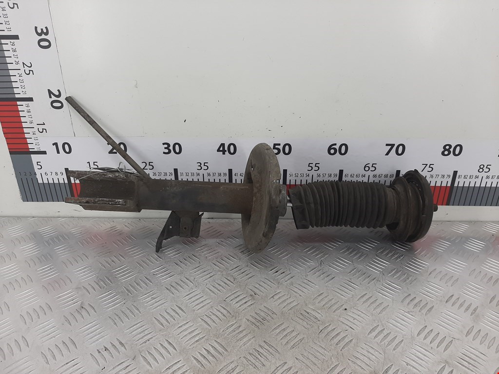 Амортизатор передний левый PEUGEOT 308 2007-2015