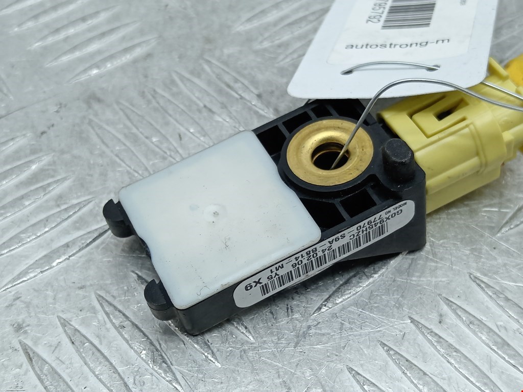 Датчик AIR BAG (подушек безопасности) HONDA CR-V II 2002-2007