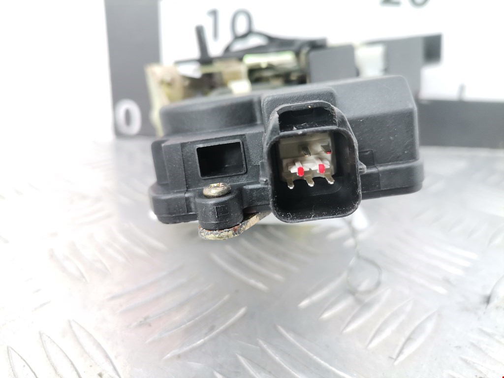 Замок двери задней левой HYUNDAI Terracan 2001-2006