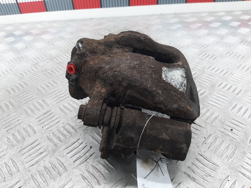 Суппорт передний правый PEUGEOT 308 2007-2015