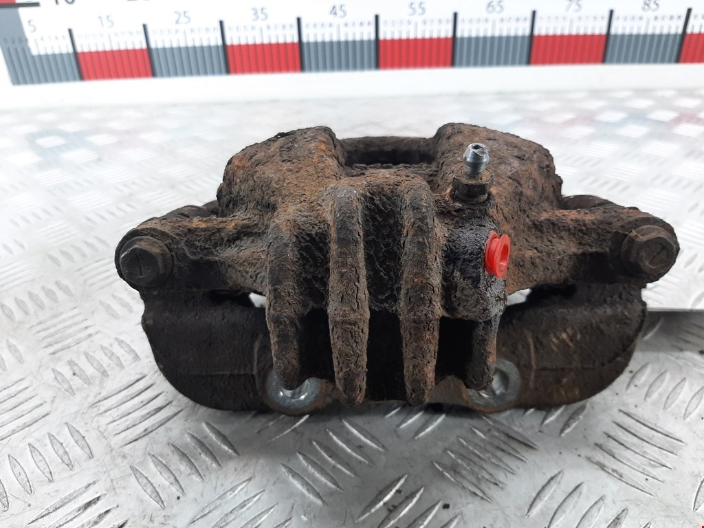 Суппорт передний правый PEUGEOT 308 2007-2015