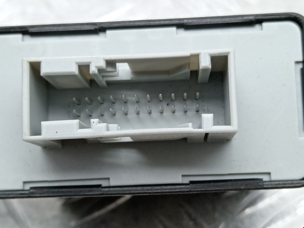 Блок управления светом AUDI Q7 I 2006-2015