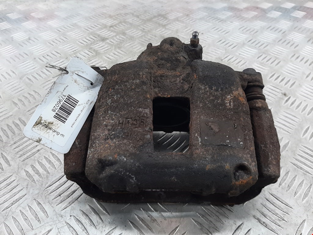 Суппорт передний левый PEUGEOT 207 2006-2015