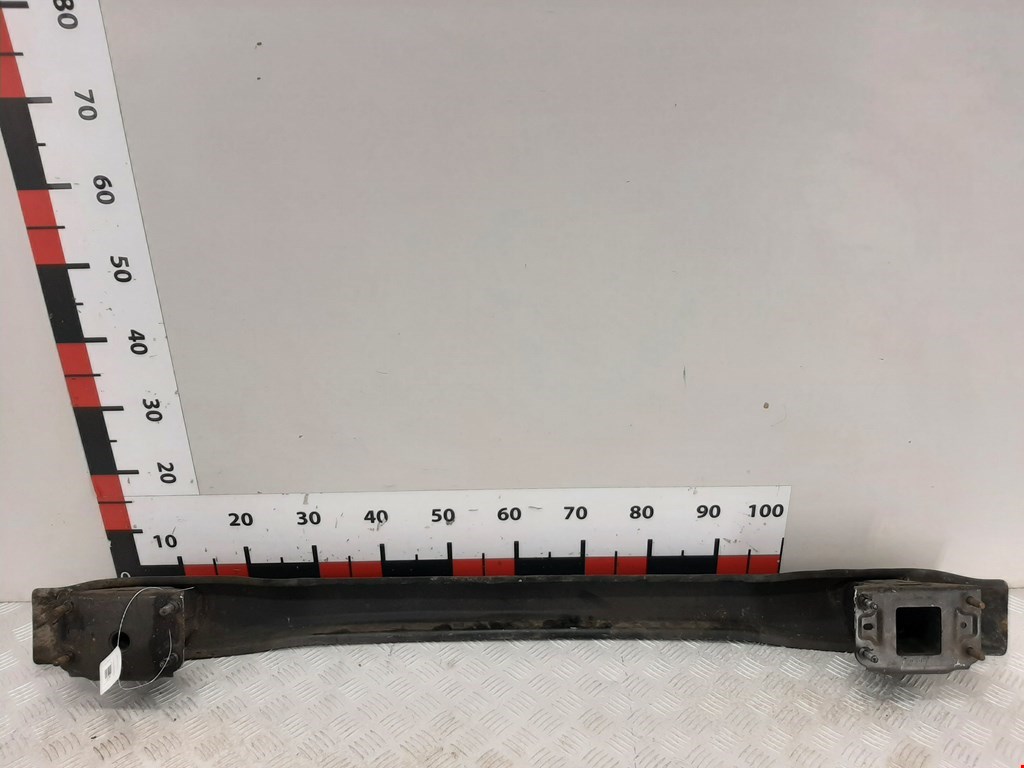 Усилитель заднего бампера (задний) MERCEDES-BENZ C-Class C-klasse W204 2007-2015