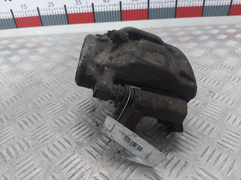 Суппорт передний правый MERCEDES-BENZ C-Class C-klasse W204 2007-2015