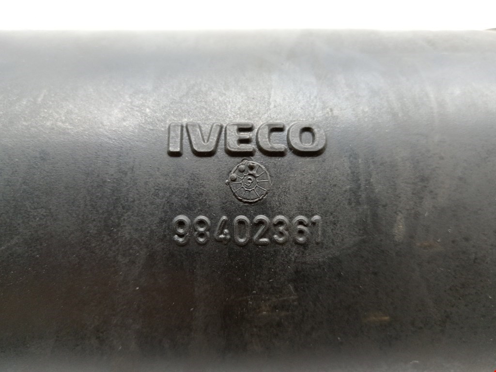 Патрубок воздушного фильтра IVECO EuroCargo II 2003-2008