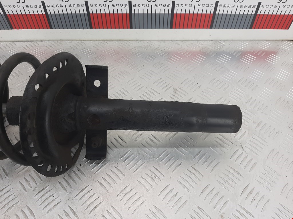 Амортизатор передний правый RENAULT Megane II 2002-2009