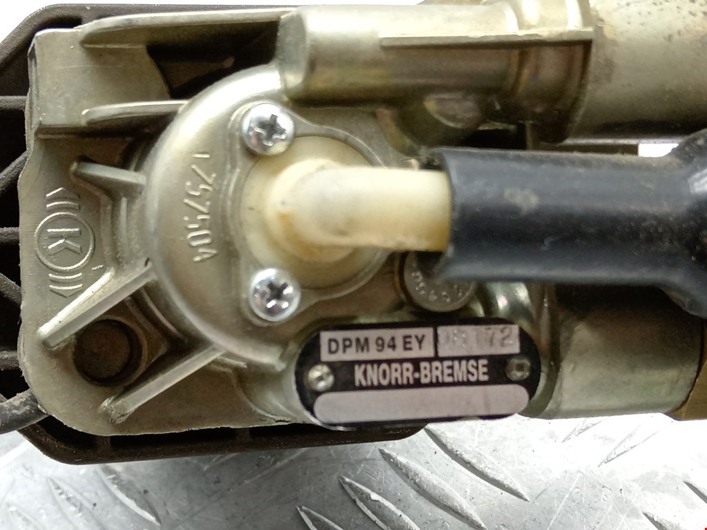 Рычаг стояночного тормоза (ручник) IVECO EuroCargo II 2003-2008