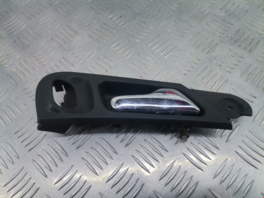 Ручка дверная задняя внутренняя правая MERCEDES-BENZ C-Class C-klasse W203 2000-2007