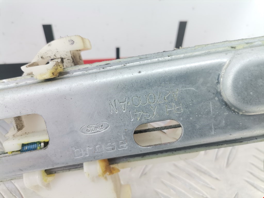 Стеклоподъемник задний правый FORD Focus I 1998-2005