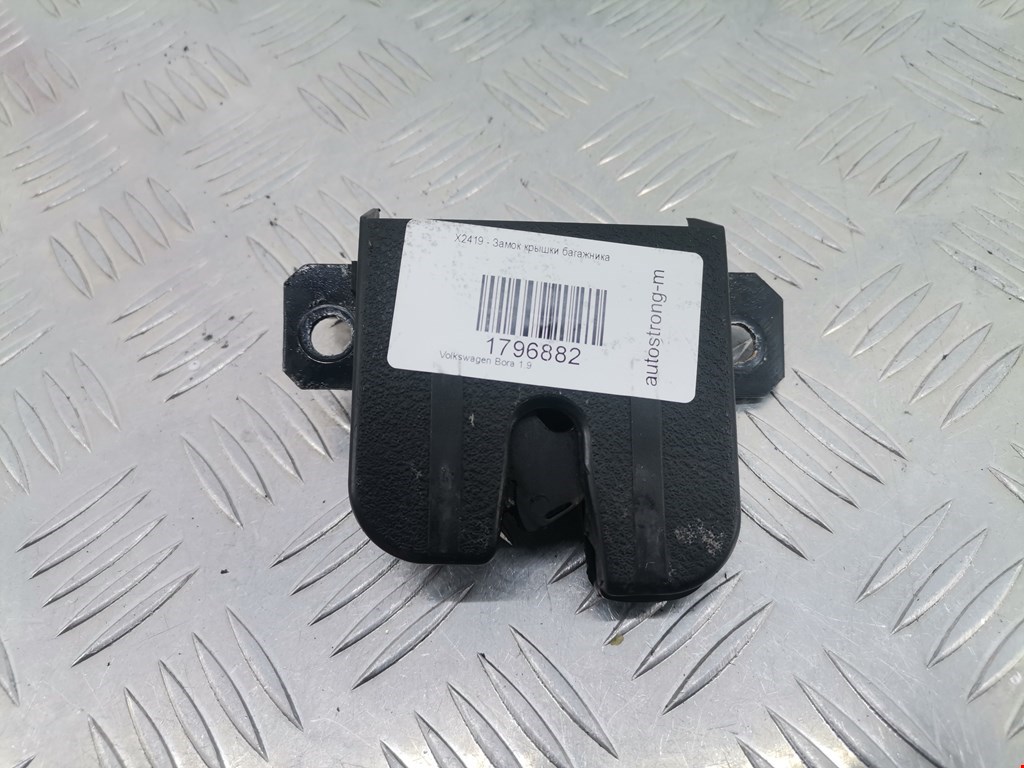 Замок багажника (крышки двери) VOLKSWAGEN Bora 1998-2005