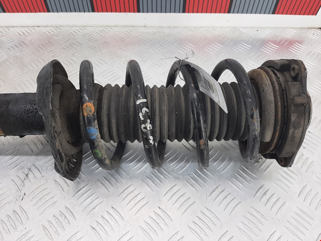 Амортизатор передний правый VOLKSWAGEN Passat CC 2008-2017