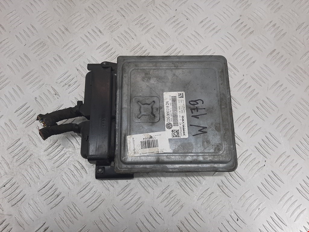 Блок управления двигателя (ЭБУ) AUDI A3 8P 2003-2013