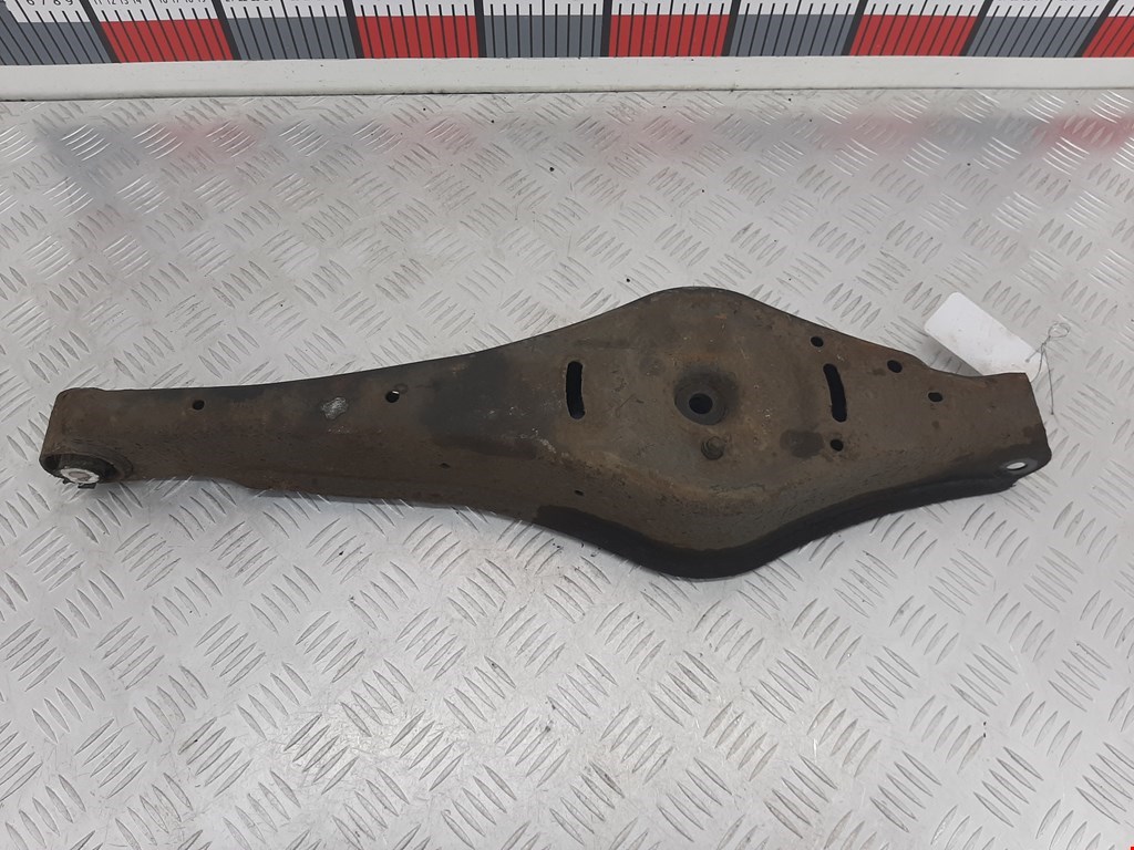 Рычаг задний правый VOLKSWAGEN Passat CC 2008-2017