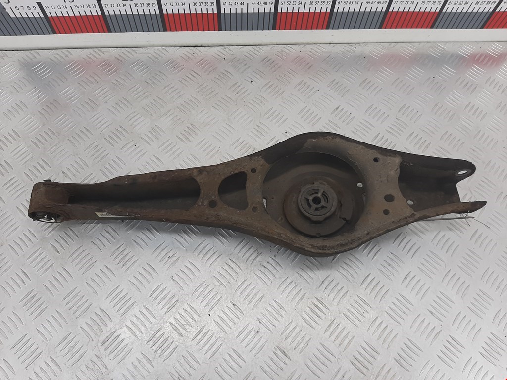Рычаг задний правый VOLKSWAGEN Passat CC 2008-2017
