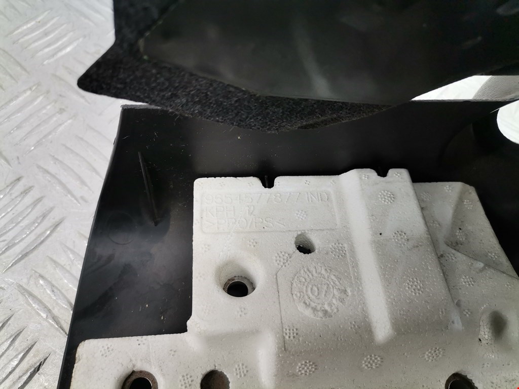 Кожух рулевой колонки PEUGEOT 207 2006-2015