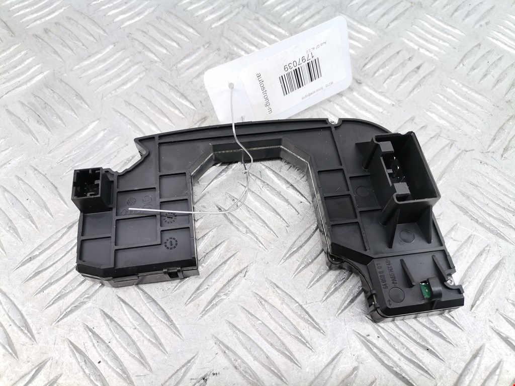 Блок управления подрулевыми переключателями (блок рулевого управления) Audi Q7 4L (2005-2015)