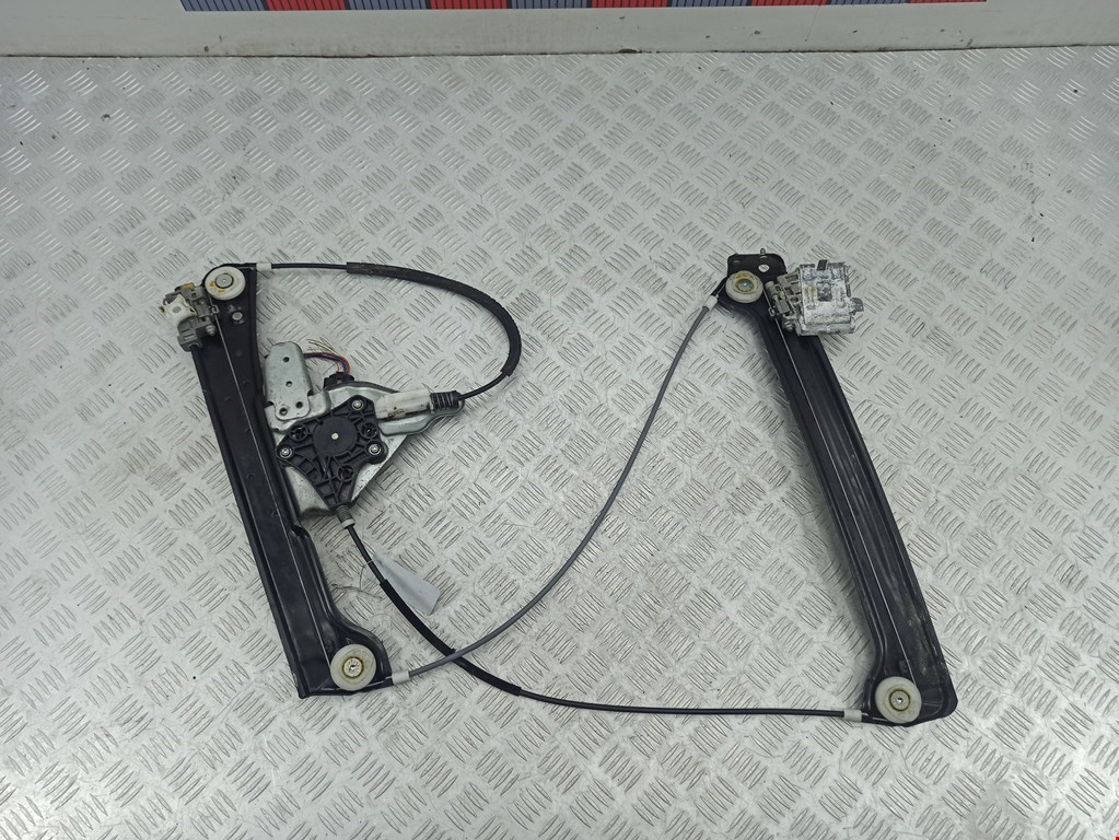 Стеклоподъемник передний правый BMW 6er E63/E64 2003-2011