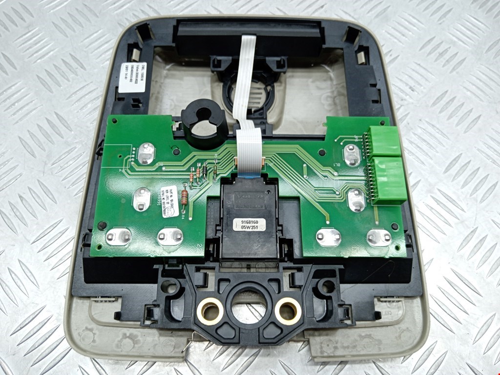 Плафон салонный (салона фонарь) VOLVO XC90 2002-2014