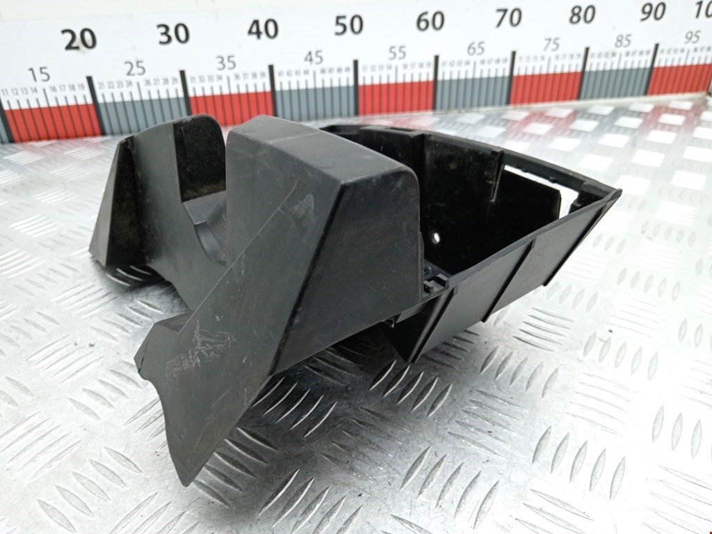 Кронштейн заднего бампера левый правый VOLVO XC90 2002-2014