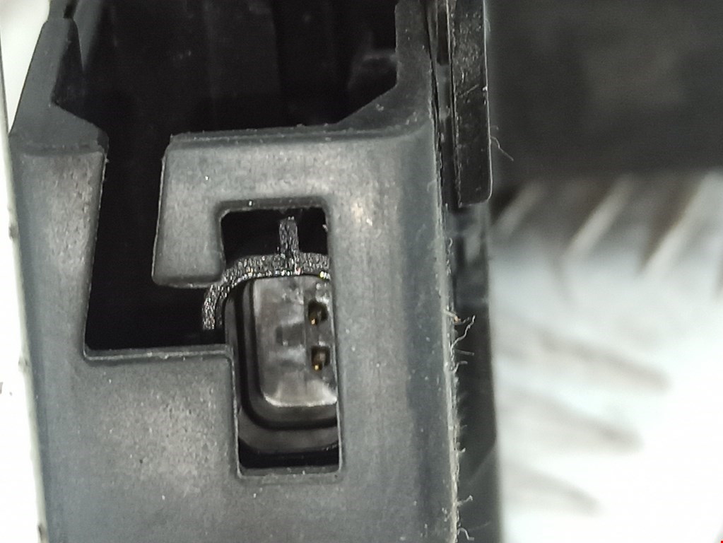 Замок двери задней правой DACIA Logan II 2014-2020