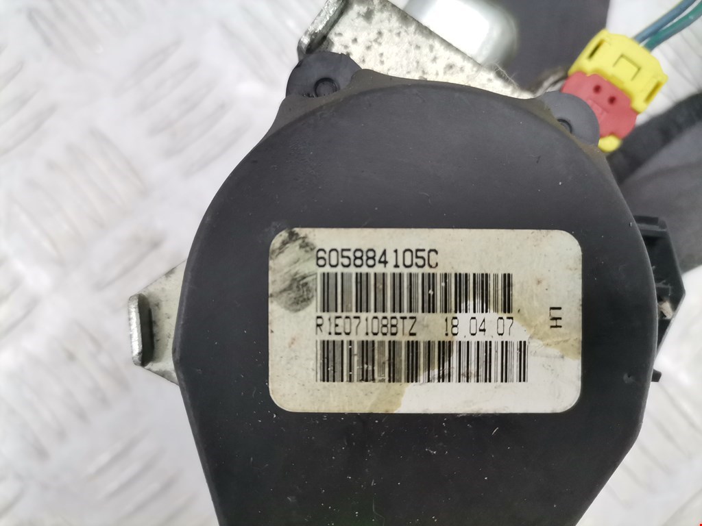 Ремень безопасности передний левый JEEP Patriot 2007-2017