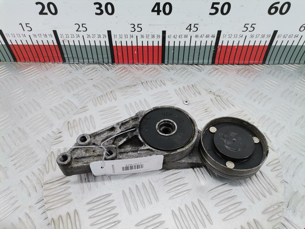 Натяжитель ремня генератора (приводного поликлинового ремня Audi A6 C5 (1997-2005)