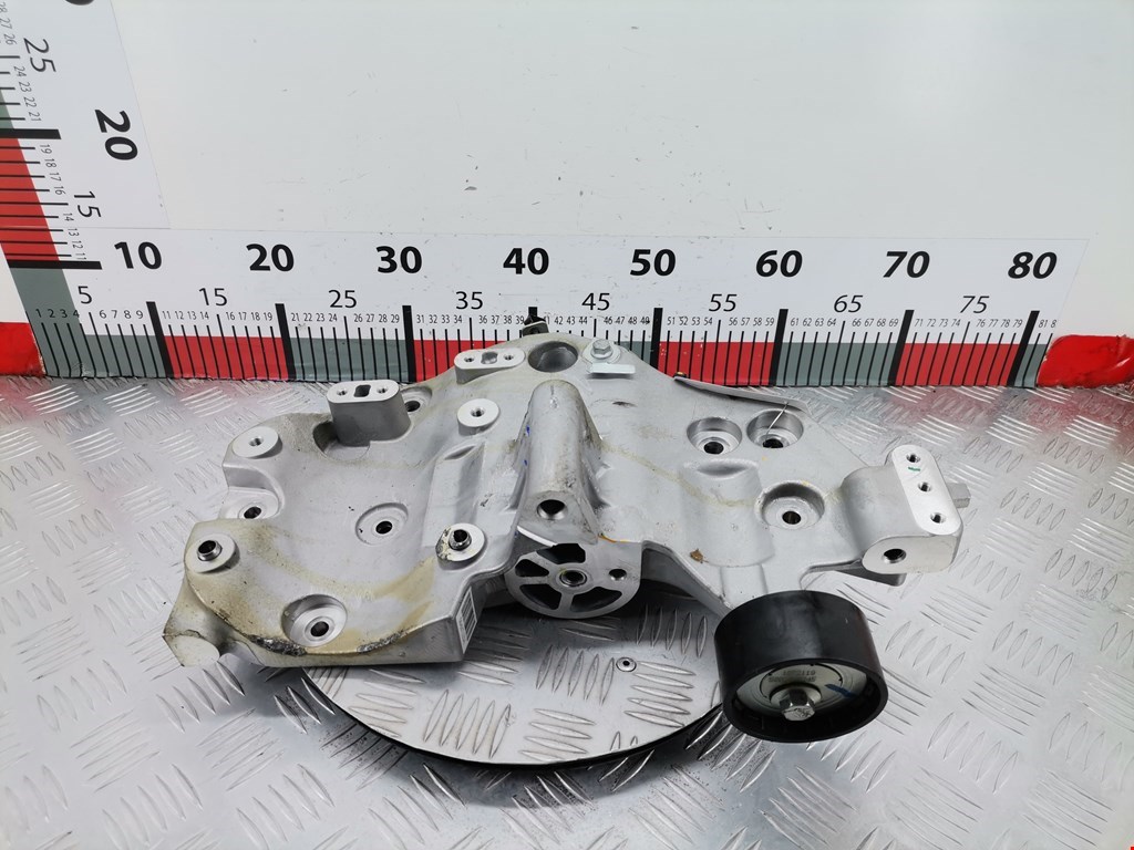 Кронштейн генератора IVECO Daily VI 2014-н.в.