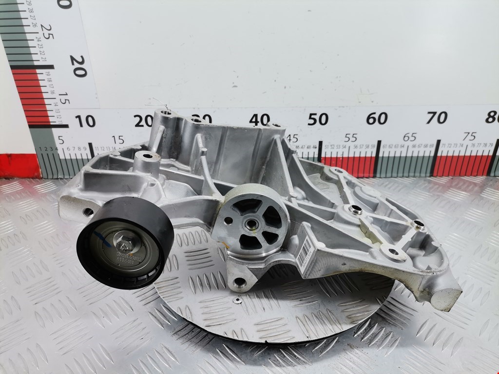 Кронштейн генератора IVECO Daily VI 2014-н.в.